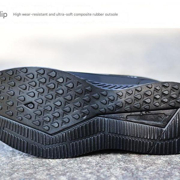 Breathable sports shoe with modern design and superior performance