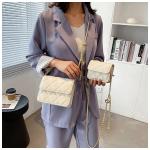 luxurious gold chain lined handbag that suits your taste