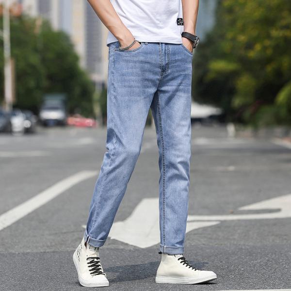 Men's jeans: everyday elegance with modern details