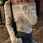 Off-the-shoulder blouse, soft elegance for every season