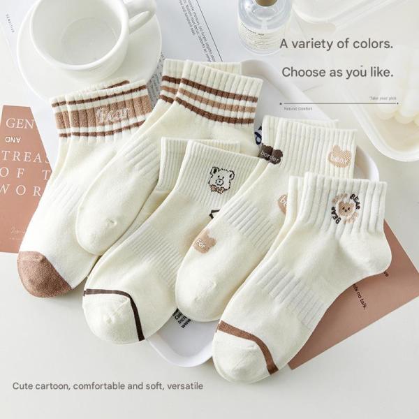 Comfortable cartoon socks, a touch of fun and everyday elegance