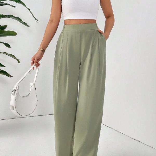 Women's high-waisted, wide-leg lightweight pants are an irresistible elegance.