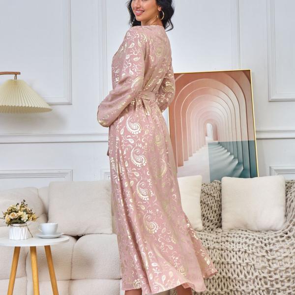 The dream dress, a royal pink caftan with beautiful and luxurious embroidery. Shine like a princess with this luxurious look to create an unforgettable presence.