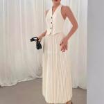 French style dress, an elegant set with a classic touch, a perfect harmony between sophistication and simplicity.