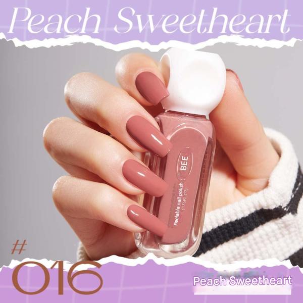 Discover the magic of colors with the luxurious Islamic nail polish collection, which includes 11 dazzling shades, designed to suit every mood and every occasion.