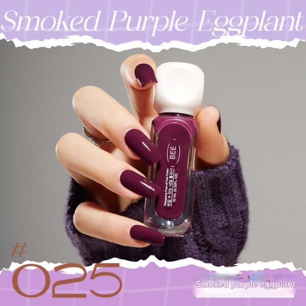 Discover the magic of colors with the luxurious Islamic nail polish collection, which includes 11 dazzling shades, designed to suit every mood and every occasion.