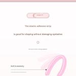 This eyelash curler features a modern design and a handle decorated with a white butterfly. Designed to give you a natural, luscious look without pulling or breaking your lashes.