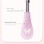 This eyelash curler features a modern design and a handle decorated with a white butterfly. Designed to give you a natural, luscious look without pulling or breaking your lashes.