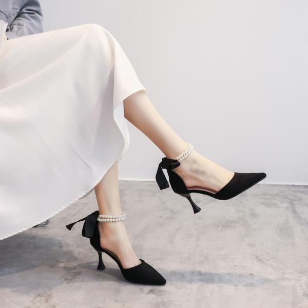 Women's Black High Heel Pumps - Pointed Toe Design with Elegant Bow and Luxurious Pearls